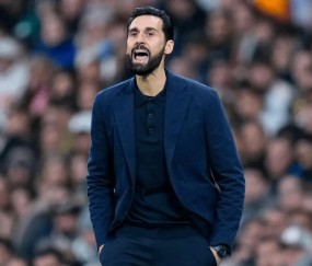 在线体育-埃尔格拉：解雇阿隆索太仓促，不理解提拔阿韦洛亚&amp;amp;劳尔更好