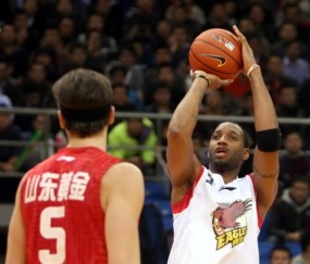 麦迪：当我宣布去打CBA时票马上卖光了 我入场就像披头士