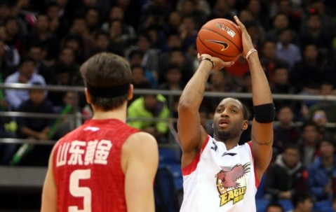 麦迪：当我宣布去打CBA时票马上卖光了 我入场就像披头士