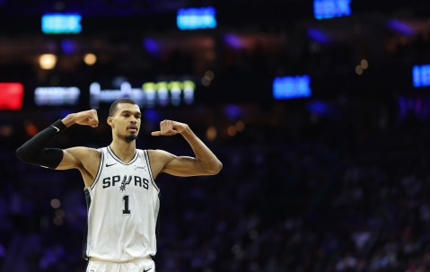 体育投注-文班：我想要夺得MVP和DPOY 所以我会照顾好身体&amp;全力以赴冲击