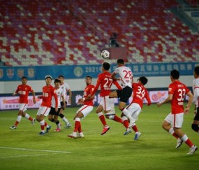 体育平台-海港不想翻盘开始战略转移 “保亚”之外想赢二番战