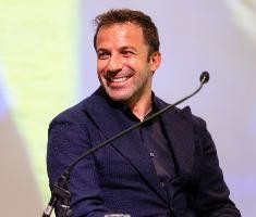 皮耶罗：巴黎各个位置都顶级 多纳鲁马扑出厄德高远射不可思议