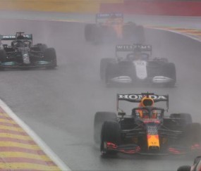 在线体育-汉密尔顿称比利时站为“一场闹剧”：早就该取消比赛